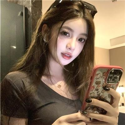 花瓣 海报
